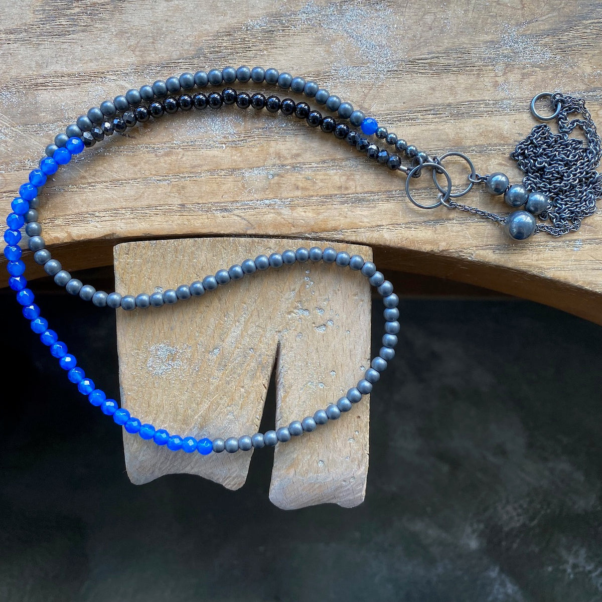 Long blue beaded best sale necklace