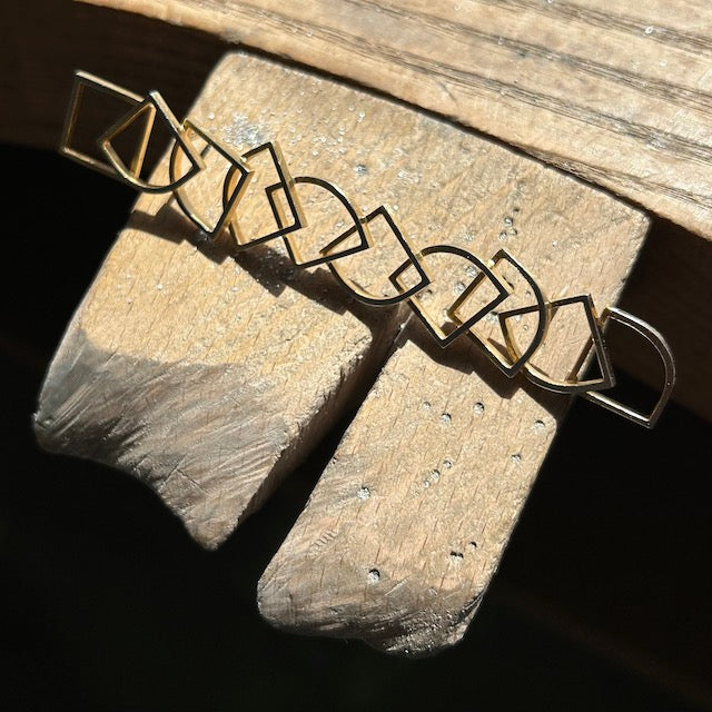 Long Concert Brooch NYC
