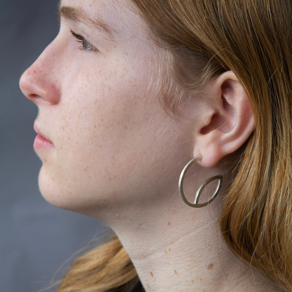 Silver Hoop Fine 'e' Earrings