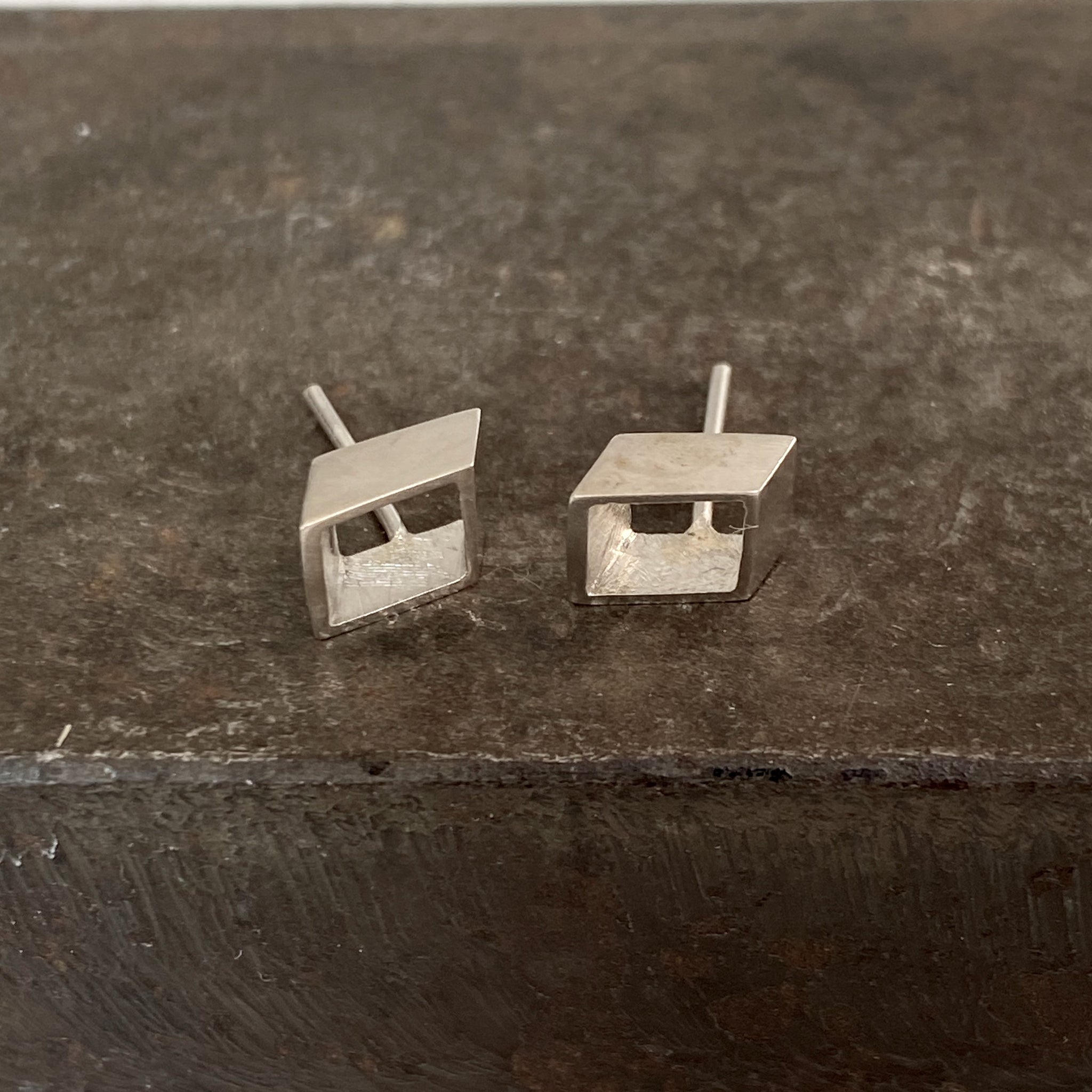 Slanted Cube Studs