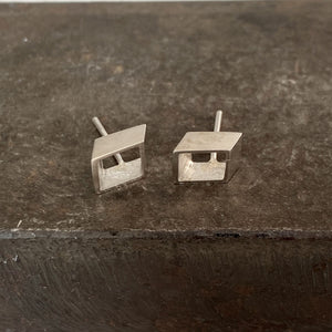 Slanted Cube Studs