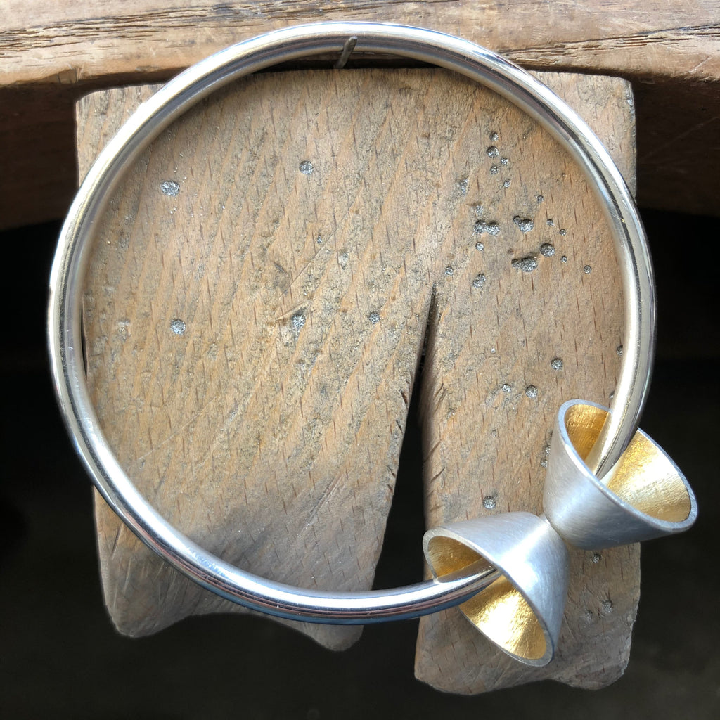 Classic Two Cone Element Bangle